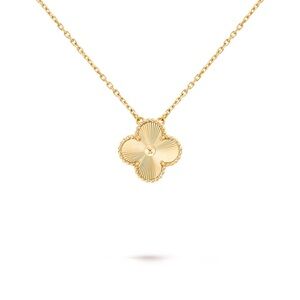 Van Cleef & Arpels Vintage Alhambra pendant